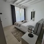 Appartement Royal Garda *