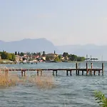 Royal Garda Appartement *
