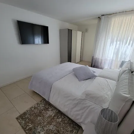 Apartamento Royal Garda Sirmione