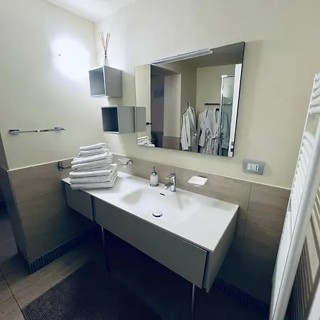 Royal Garda Apartamento Sirmione